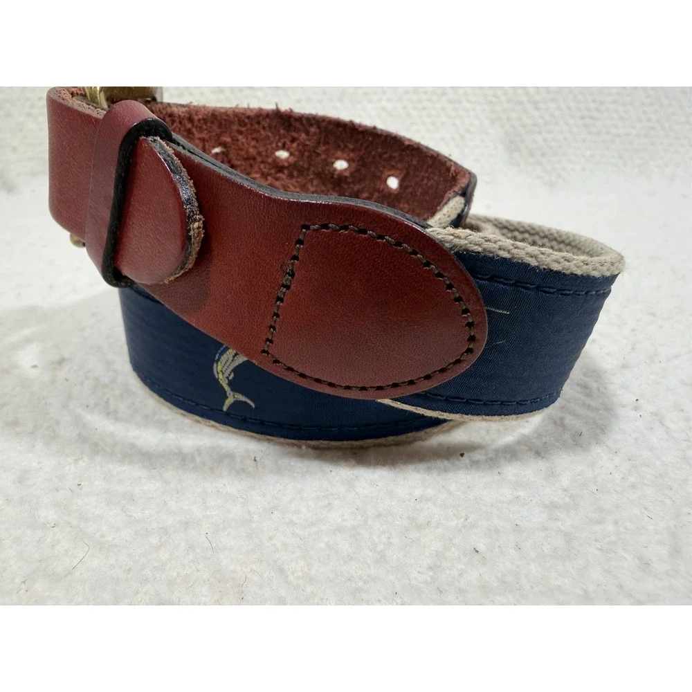 The Unbranded Brand vintage nautical